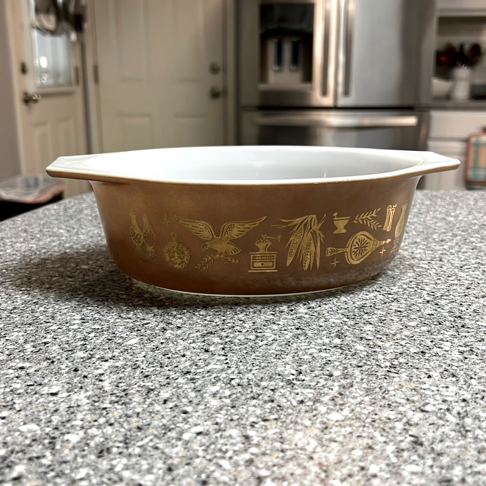 ❗️FINAL❗️ PYREX Vintage EARLY AMERICAN Oval Casserole